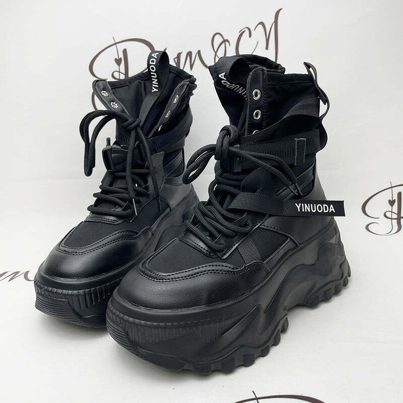 Chunky Platform Boots for Gen Z: K-POP Streetwear & Y2K Fashion