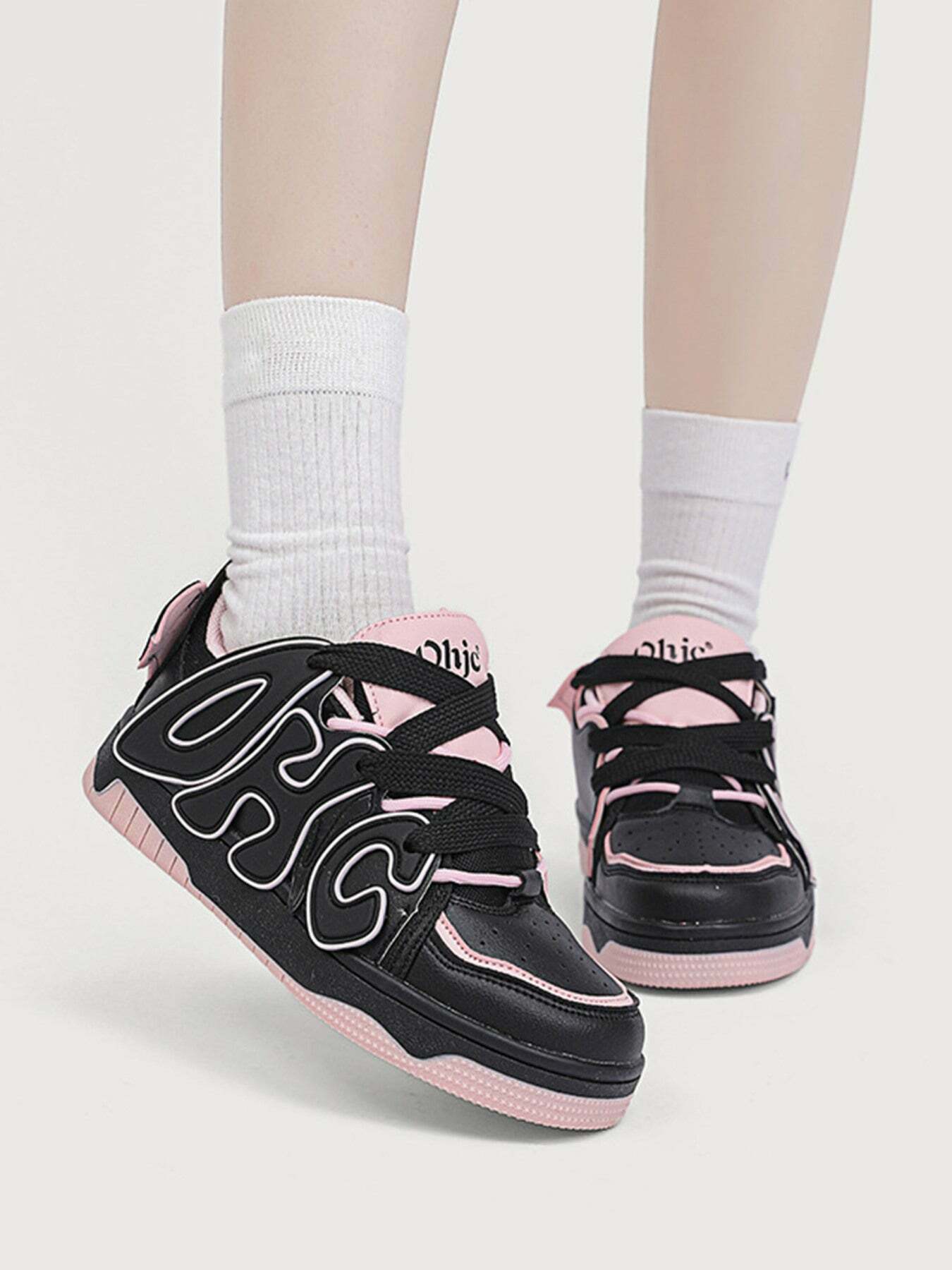 Colorful Gen Z K-POP Streetwear Couple Skate Shoes