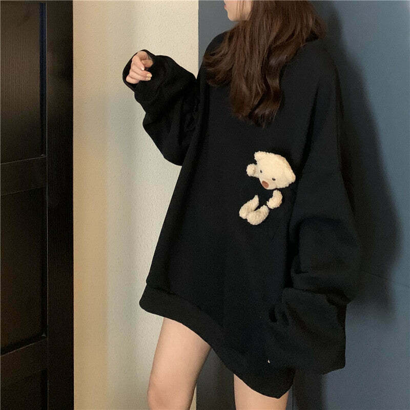 Gen Z K-POP Streetwear: Bear Print Long Sleeve Sweatshirt