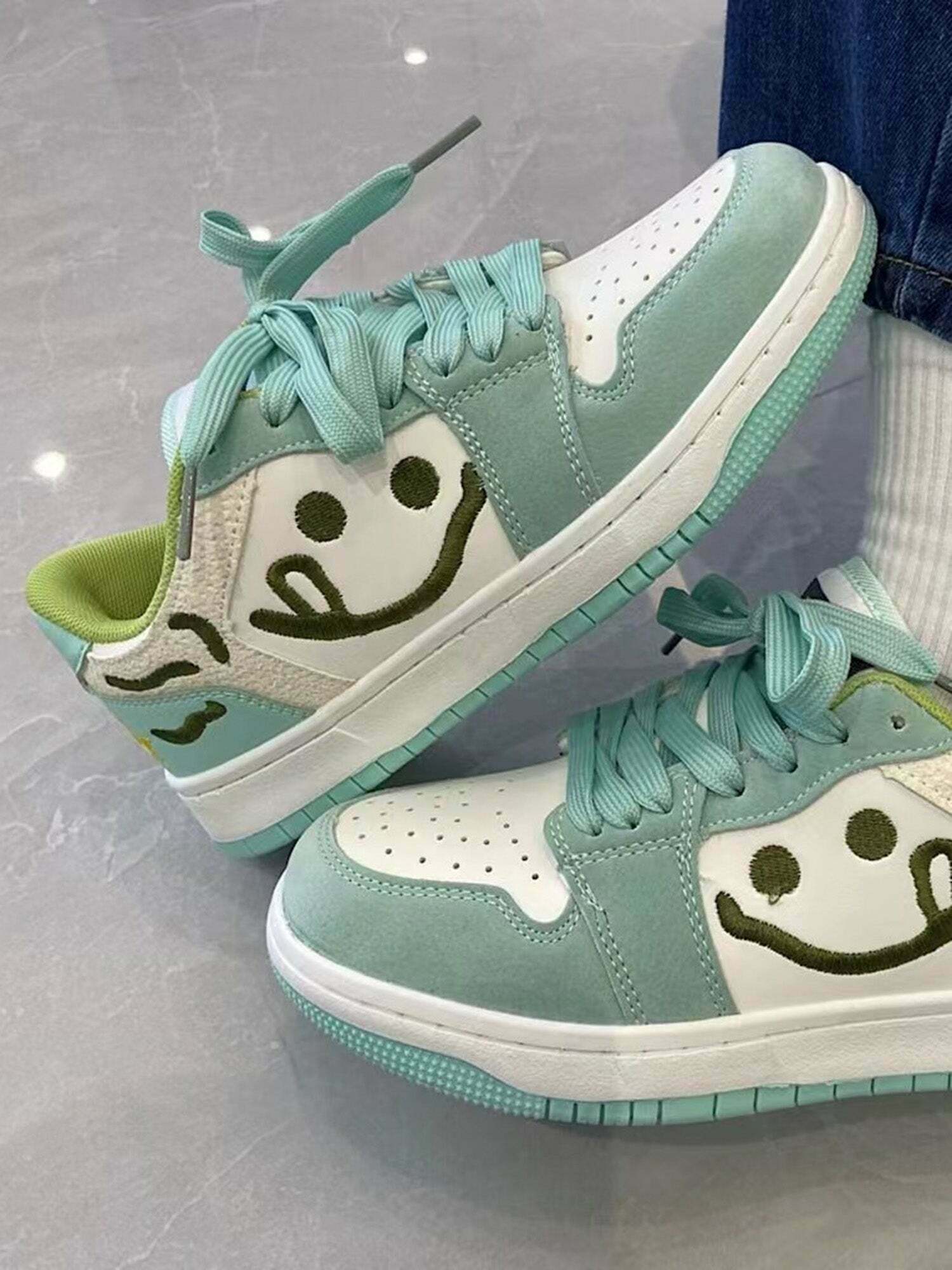 Gen Z K-POP Streetwear: Smiley Skate Shoes for Y2K Fashion