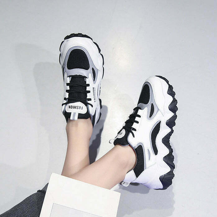 Gen Z K-POP Streetwear: Stylish Thick-Soled Running Shoes