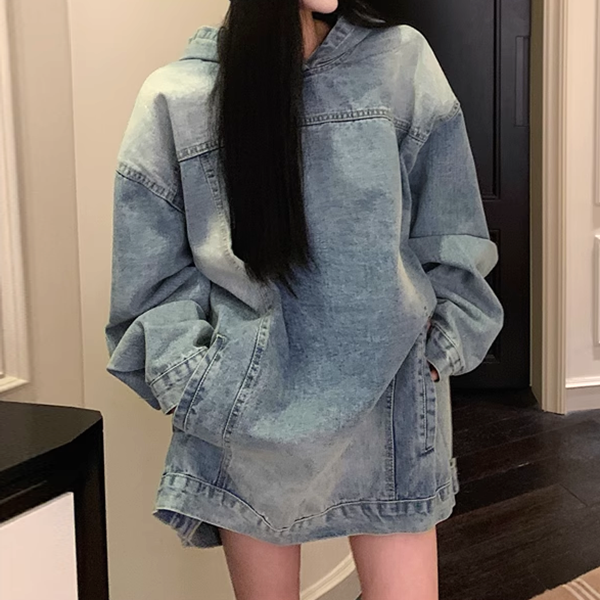 Gen Z Streetwear: Oversized Denim Hoodie for Y2K Fashion