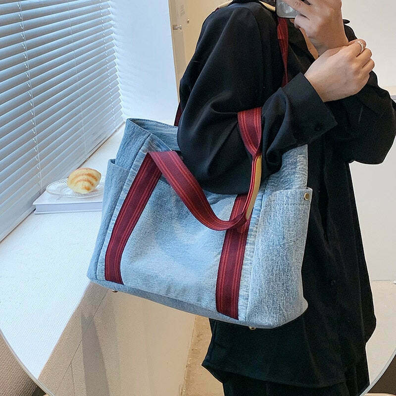 Gen Z Streetwear: Sassy City Satchel for K-POP & Y2K Fashion