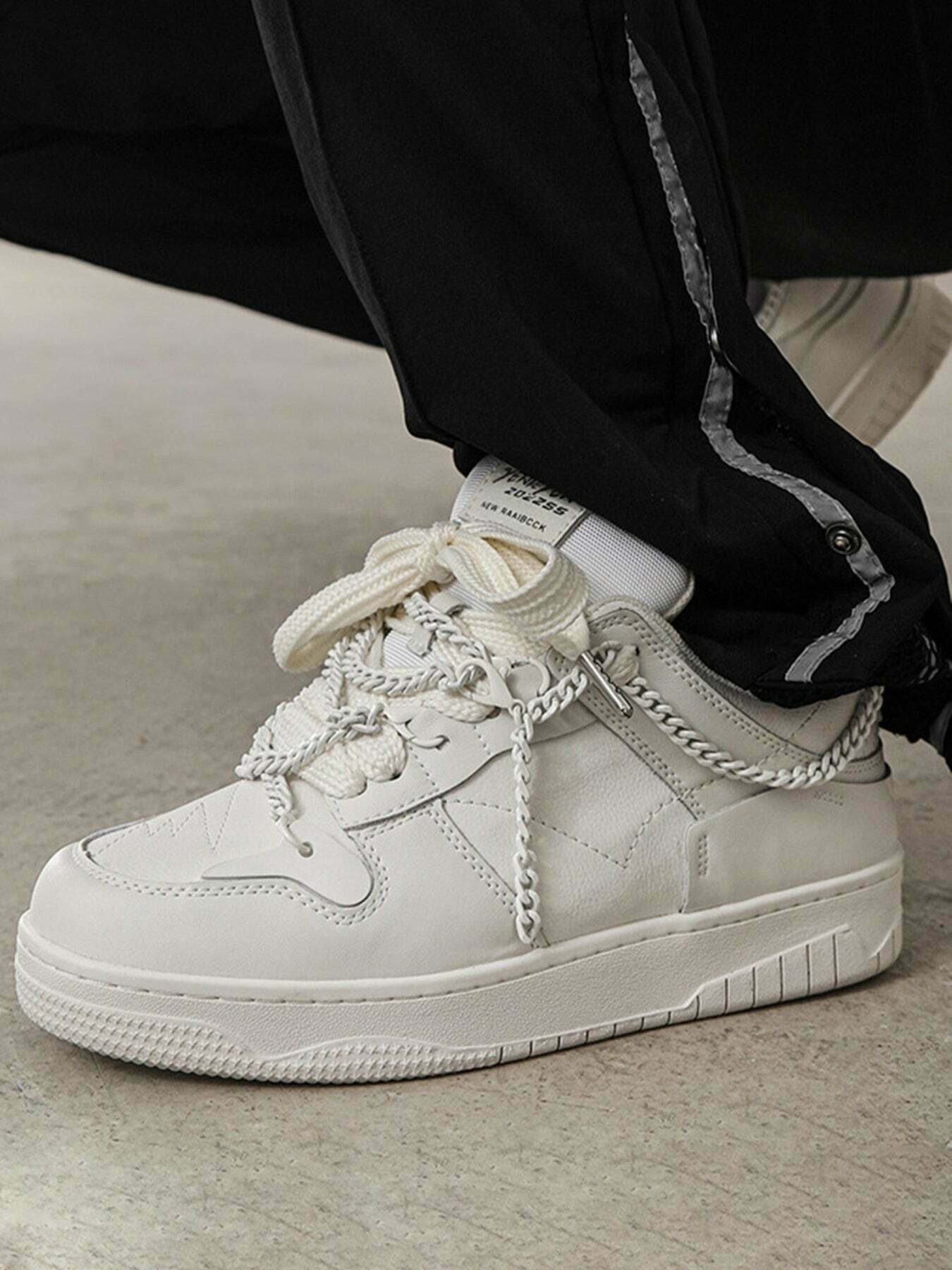 Gen Z Streetwear: Trendy Board Shoes for Fashion-Forward Youth