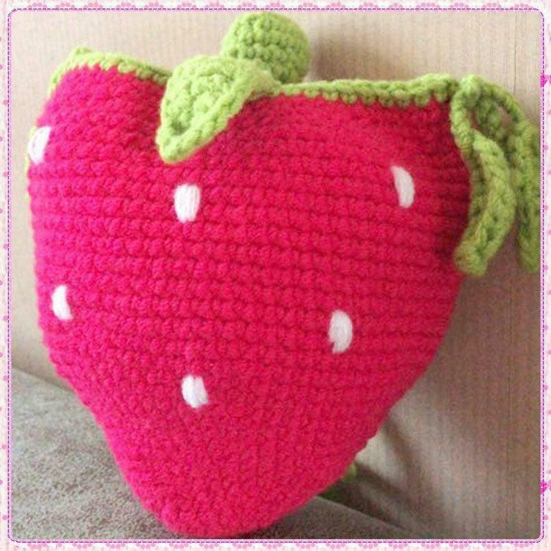 Hand-Crocheted Cotton Strawberry Mini Bag for Gen Z K-POP Streetwear