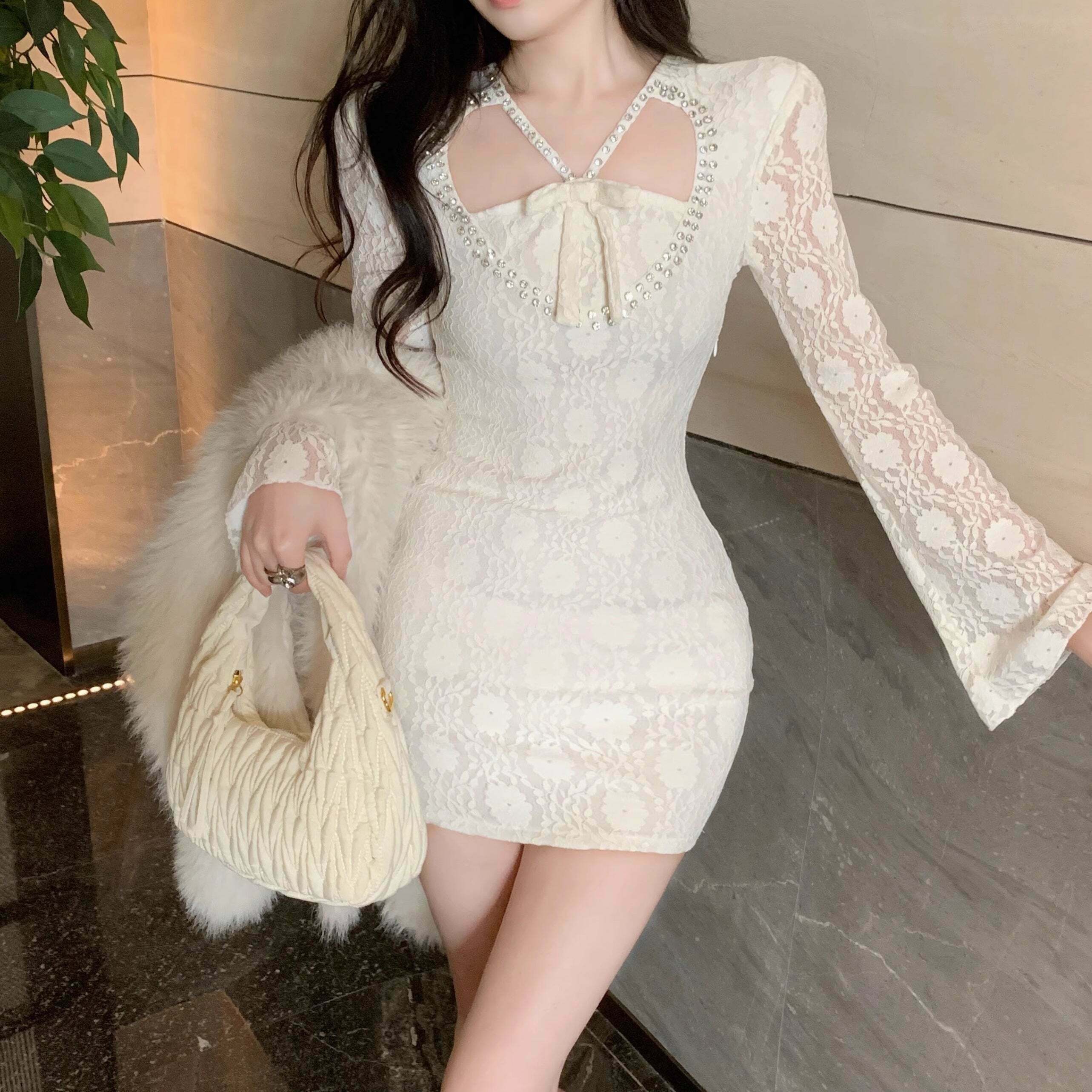 Lace Waist Slimming Dress: Trendy Gen Z K-POP Streetwear