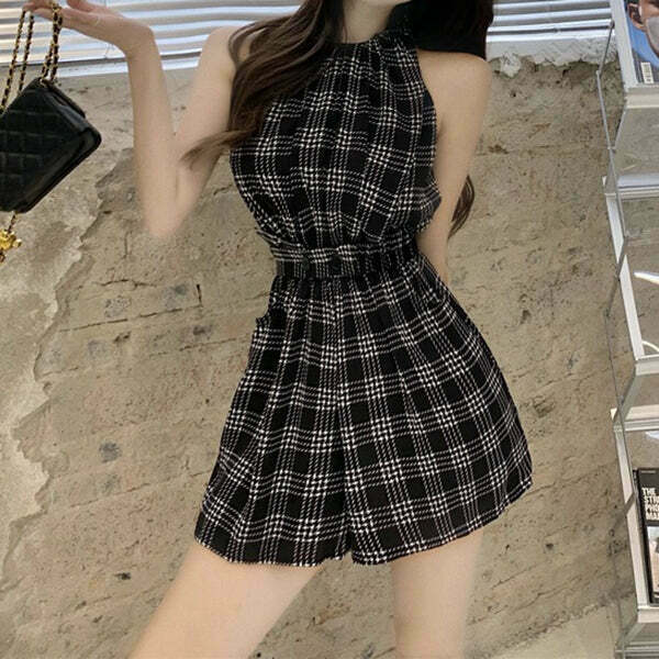 Plaid High-Rise Jumpsuit Shorts: Gen Z Streetwear Fashion