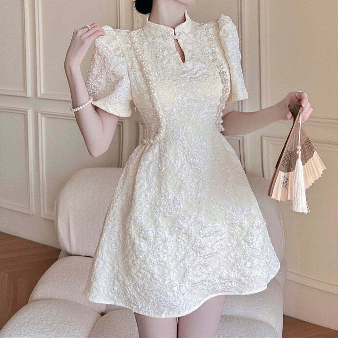 Retro Pearl Jacquard Short-Sleeve Qipao Dress for Gen Z Fashionistas