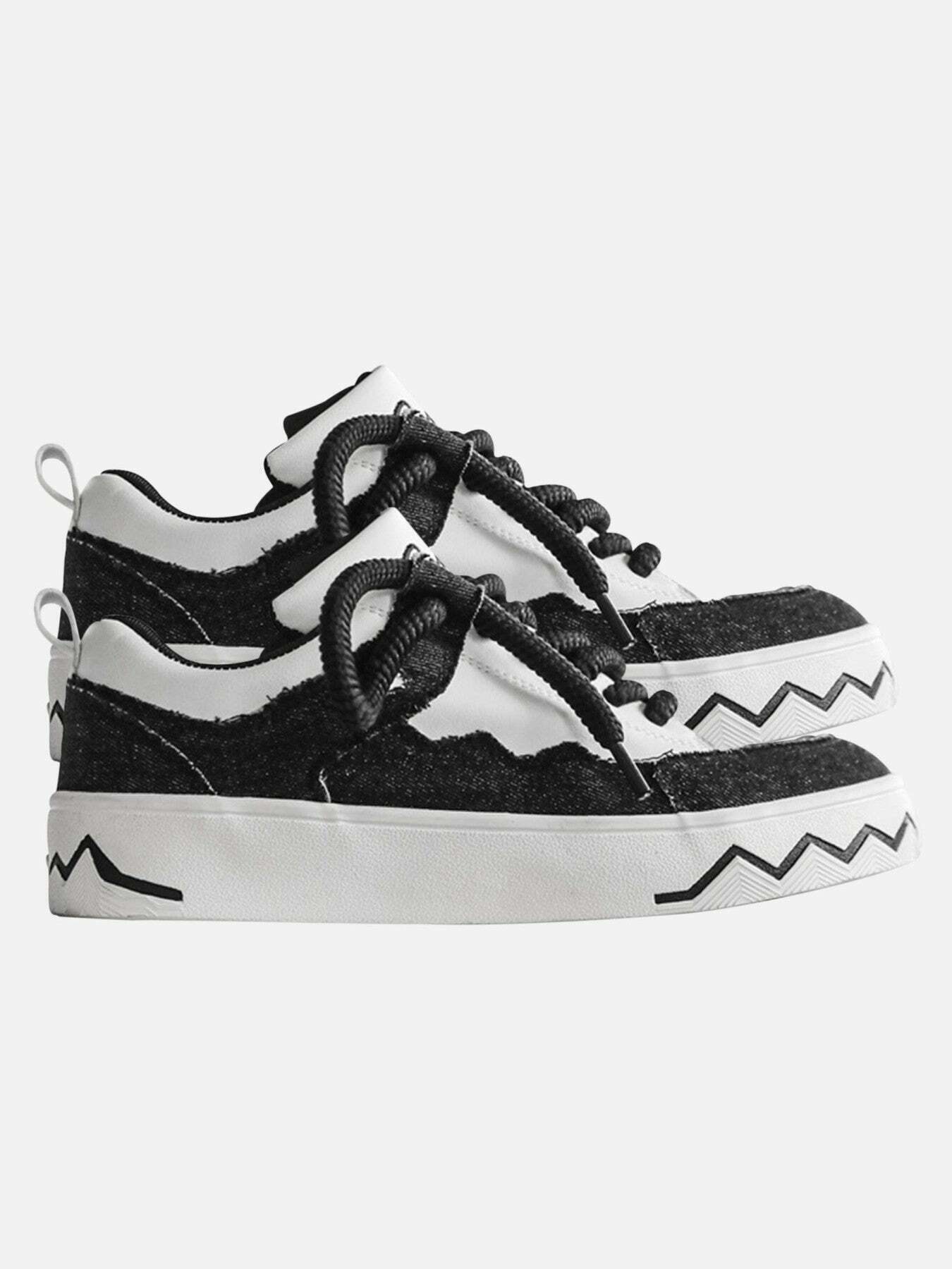 Stylish Gen Z Canvas Sneakers: Trendy, Breathable, Versatile