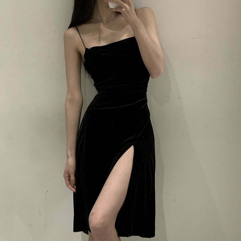 Velvet Sling Exposed Lock High Slit Formal Dress - Gen Z K-POP Streetwear Y2K