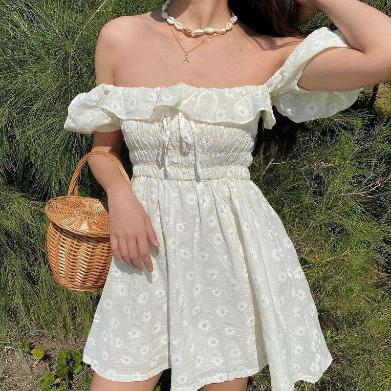 Vintage Floral Ruched Dress for Gen Z Fashionistas