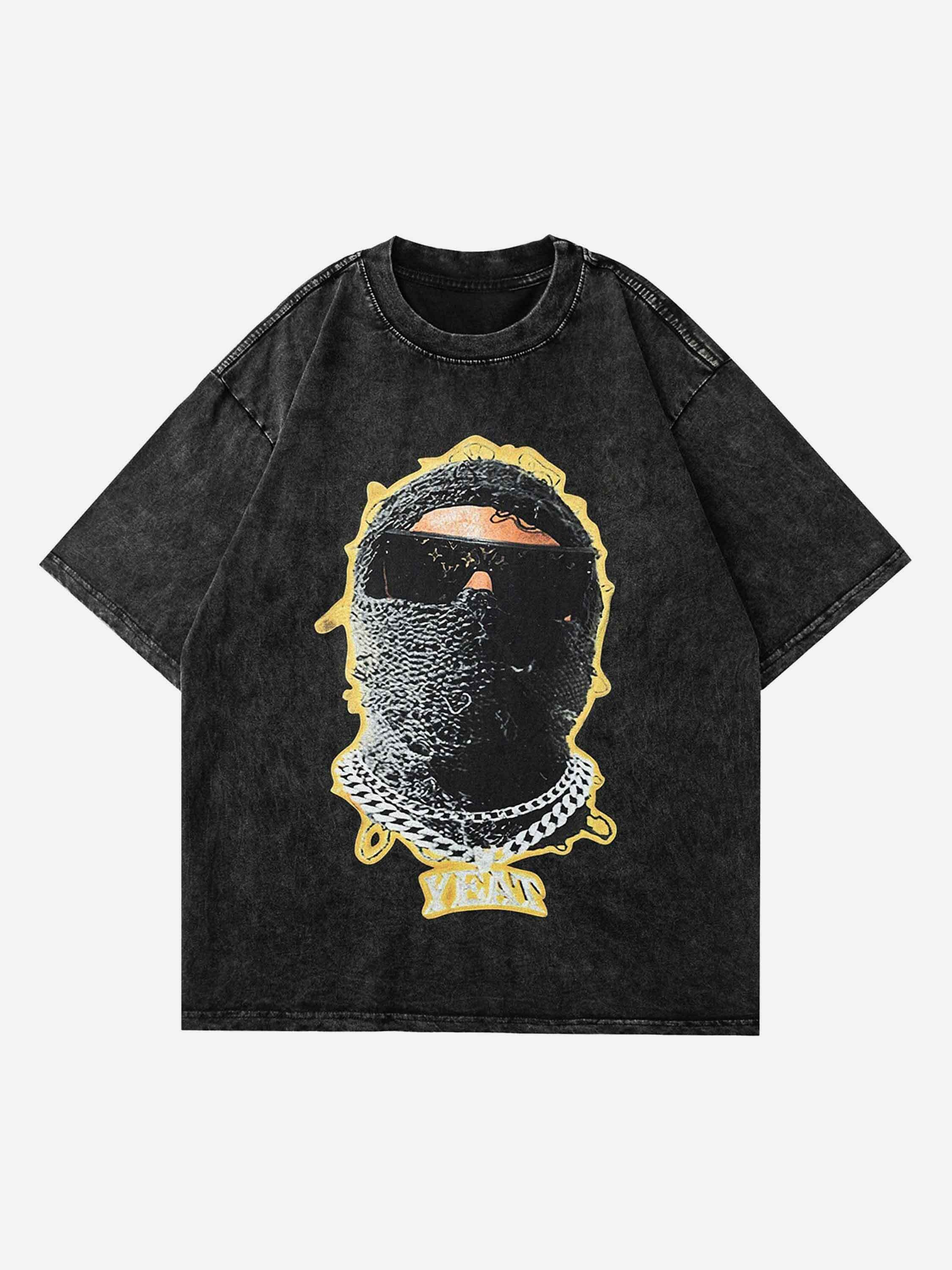 Vintage Hip-hop T-shirt with Old Mask Design for Gen Z Fashionistas