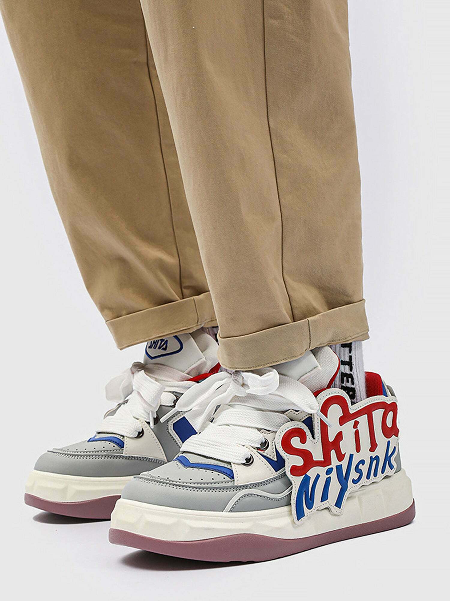 Vintage Style Lettering Sneakers for Gen Z Fashion Enthusiasts