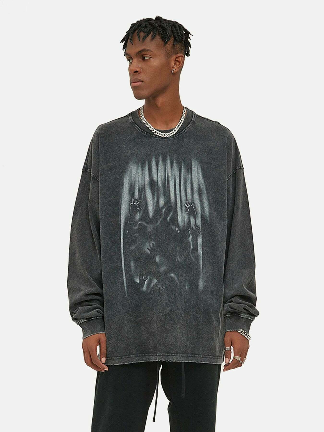 Vintage Washed Cotton Crew Neck Sweatshirt for Gen Z Streetwear Fans