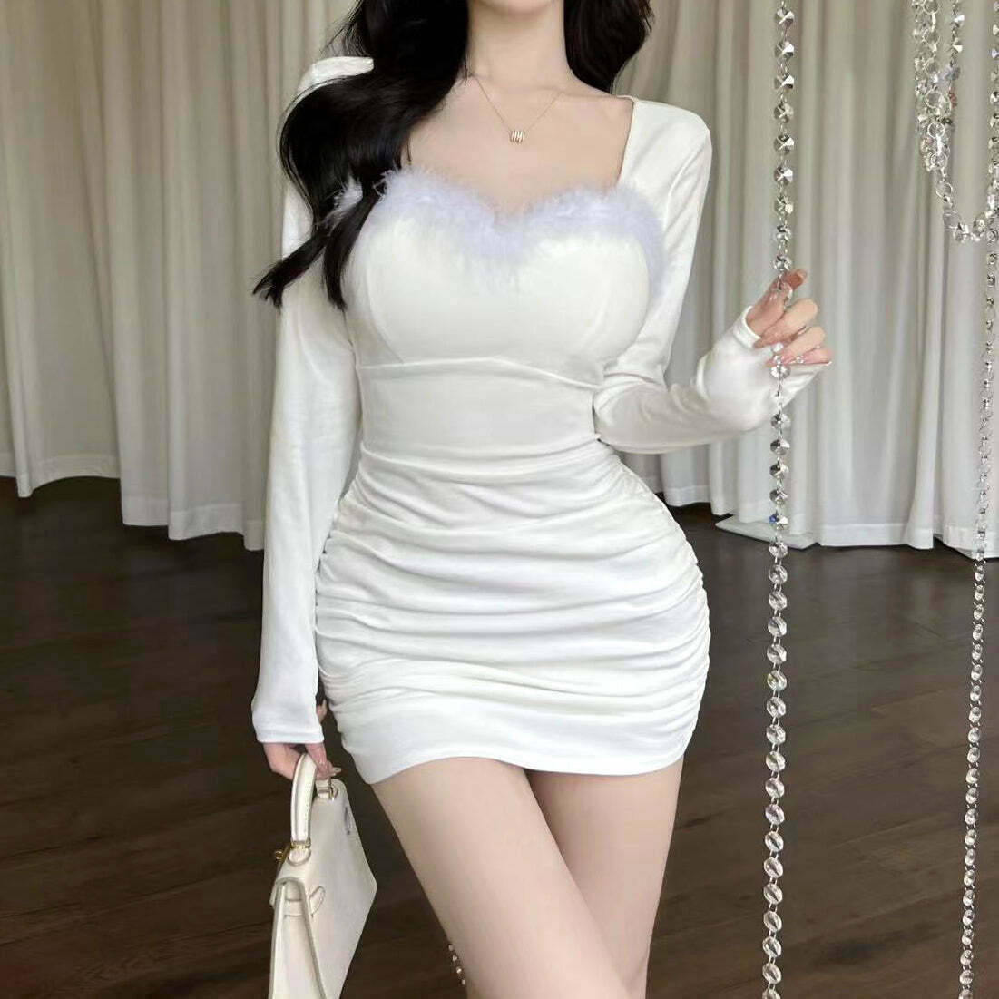 Y2K Style Fur Collar Long-Sleeve Bodycon Dress